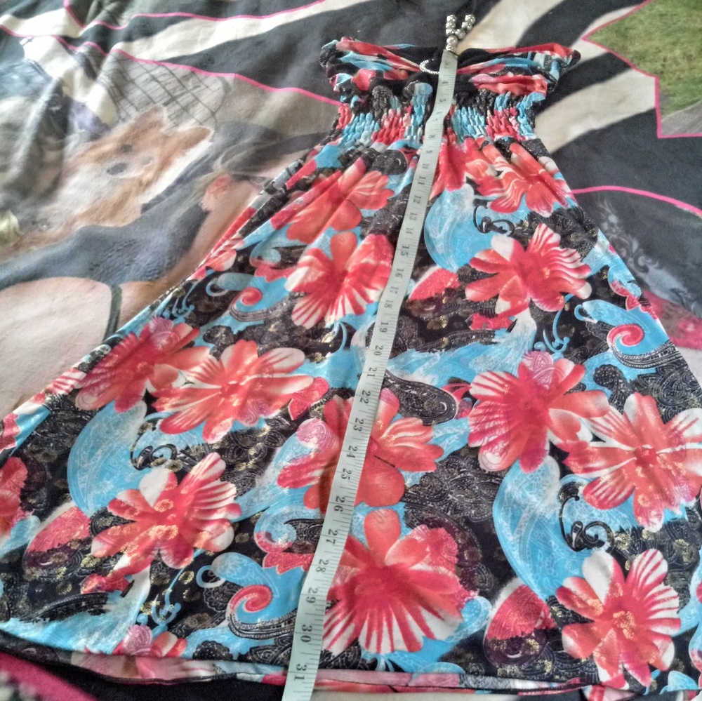 Dress - Picture 6 of 7